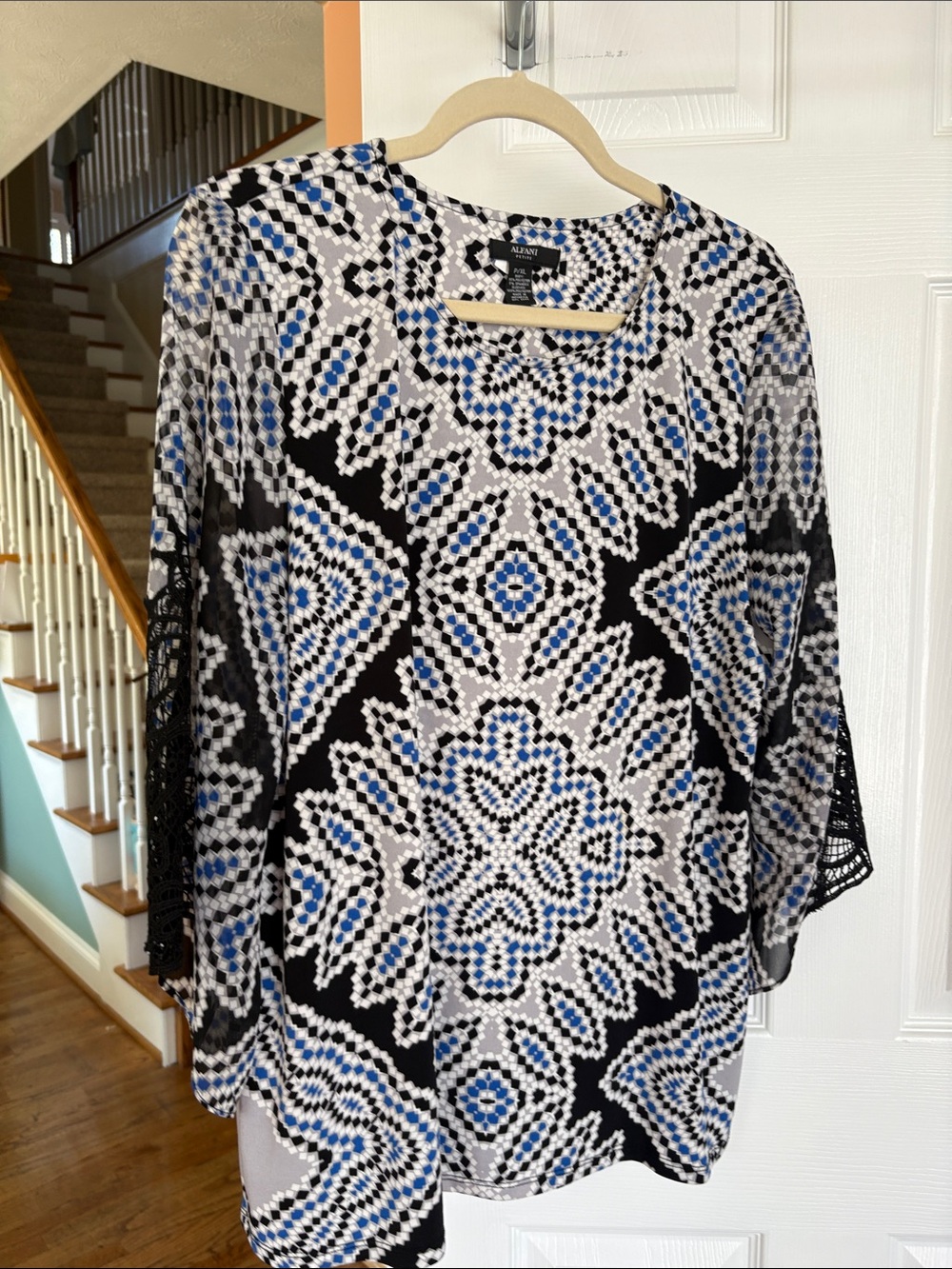 Alfani Black Blue and White Geometric Lace-Sleeve Tunic